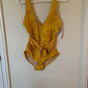 New with tags Kingdom & State bathing suit